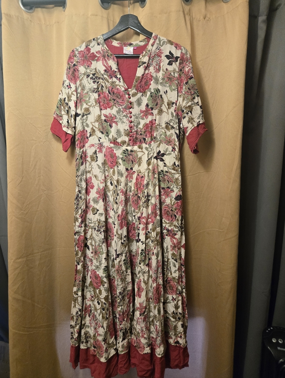 Neeru Kumar 2x Flowy Floral Dress